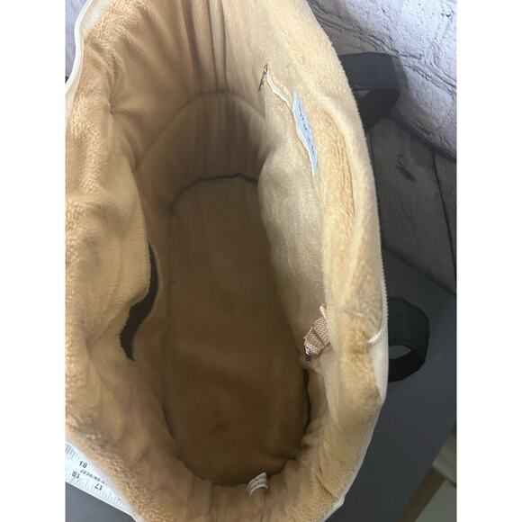 New York Dog City Tote Dog Carrier Shoulder Bag Cream Peek Thru Net Travel Beige - Picture 4 of 11